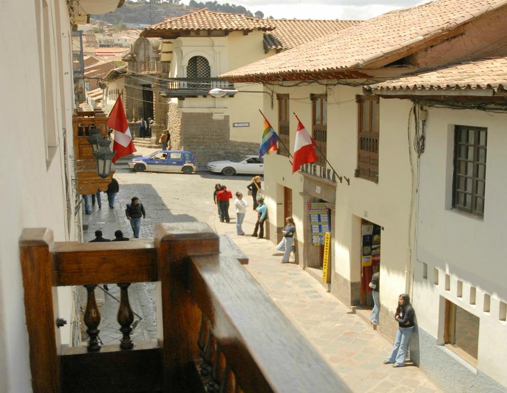 Hostal & Apartments El Triunfo Cusco Exterior photo