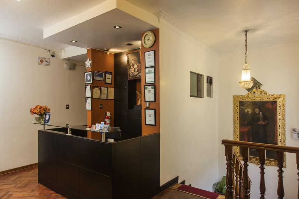 Hostal & Apartments El Triunfo Cusco Exterior photo