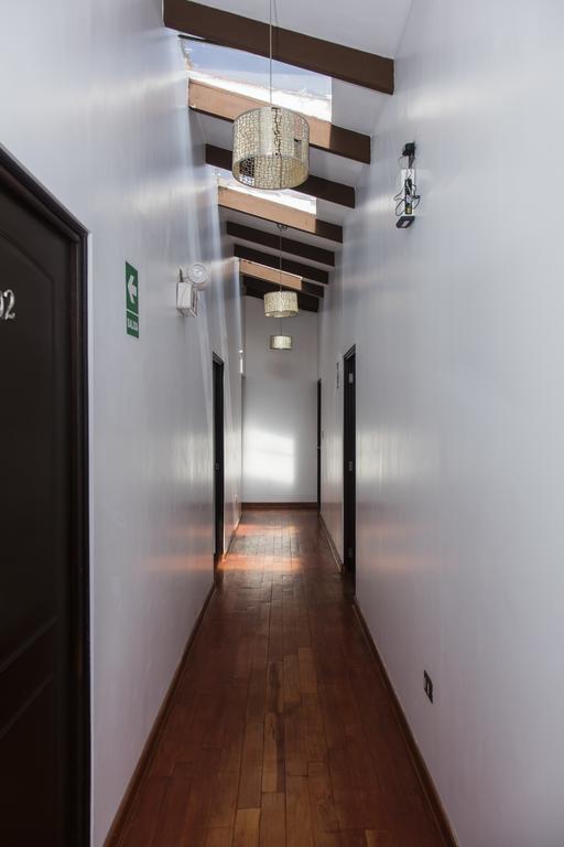 Hostal & Apartments El Triunfo Cusco Exterior photo